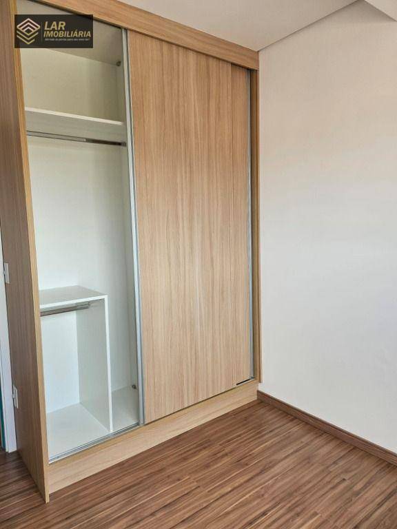 Apartamento para alugar com 3 quartos, 129m² - Foto 5