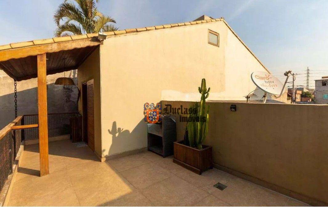 Casa à venda com 3 quartos, 250m² - Foto 15