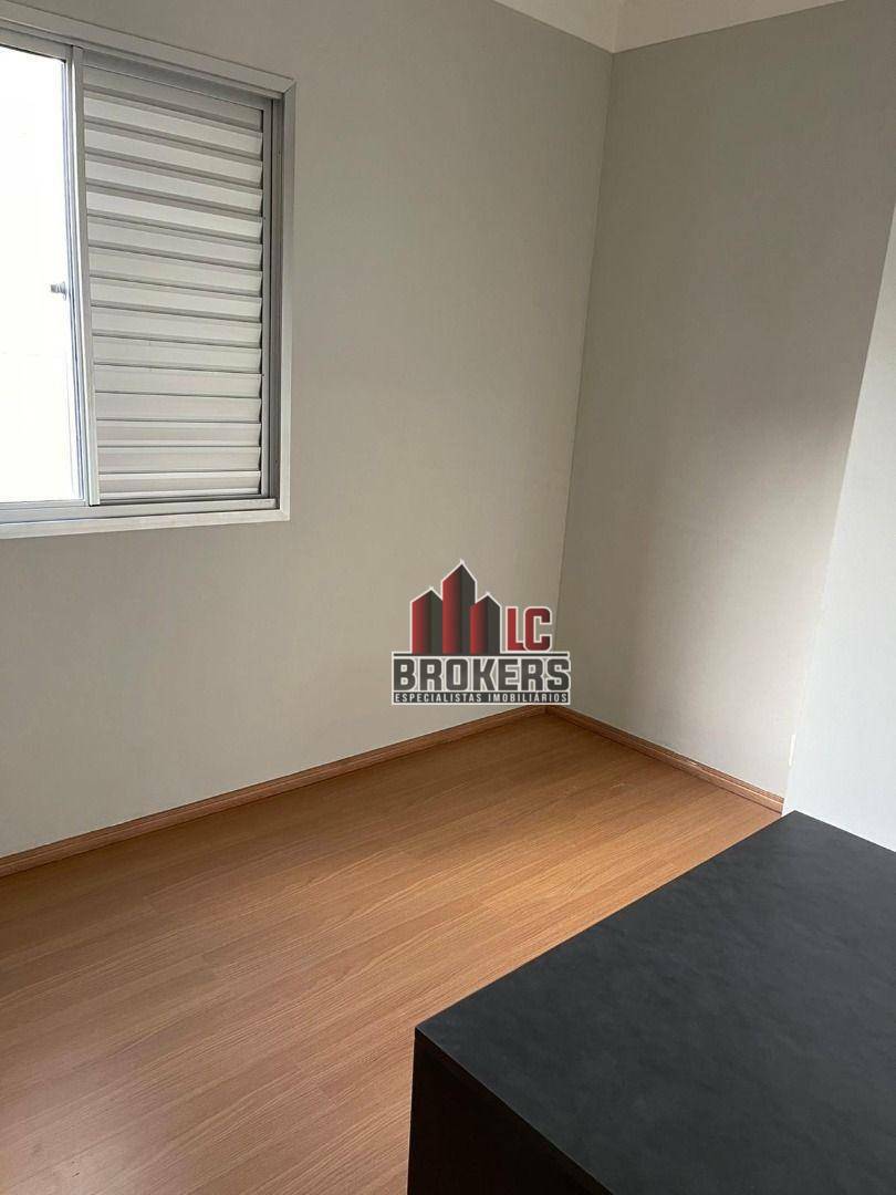 Apartamento para alugar com 2 quartos, 49m² - Foto 11