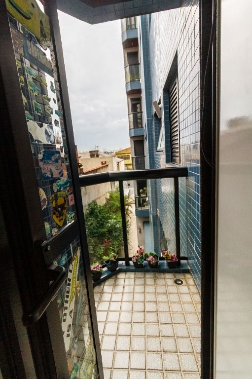 Apartamento à venda com 3 quartos, 100m² - Foto 3