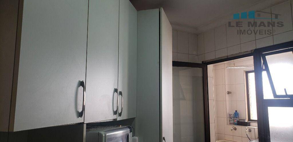 Apartamento à venda com 3 quartos, 83m² - Foto 8