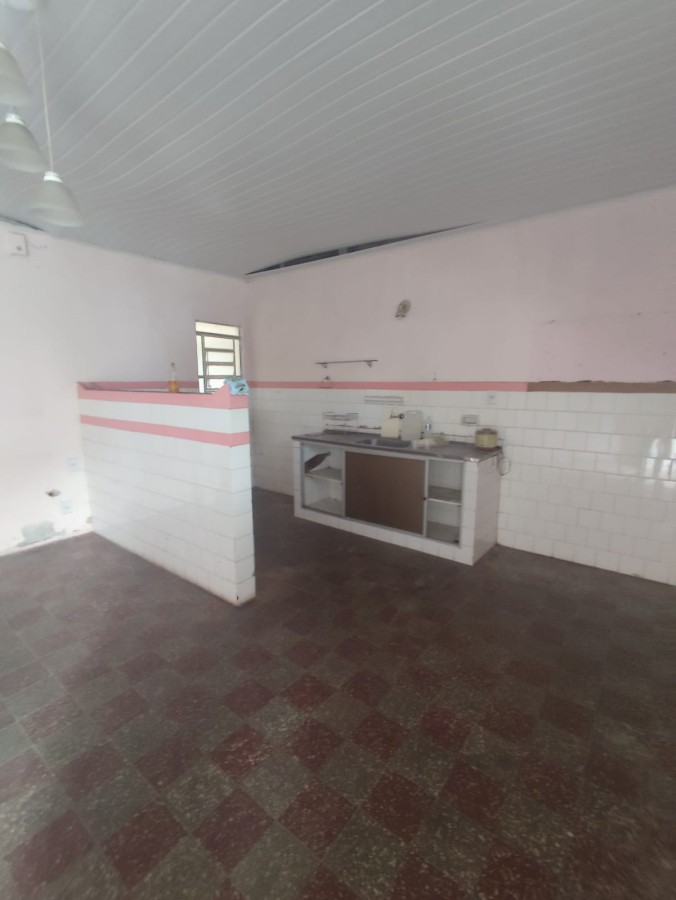 Casa à venda com 4 quartos, 560m² - Foto 13