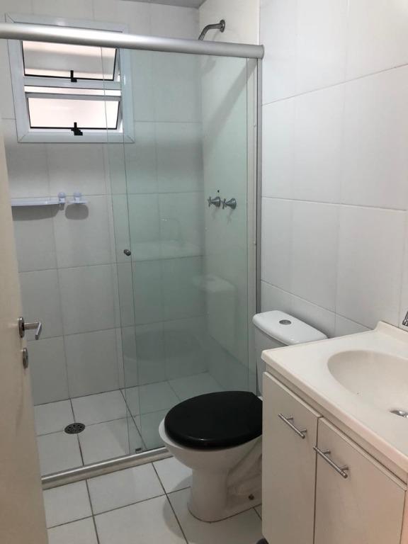 Apartamento para alugar com 3 quartos, 70m² - Foto 11