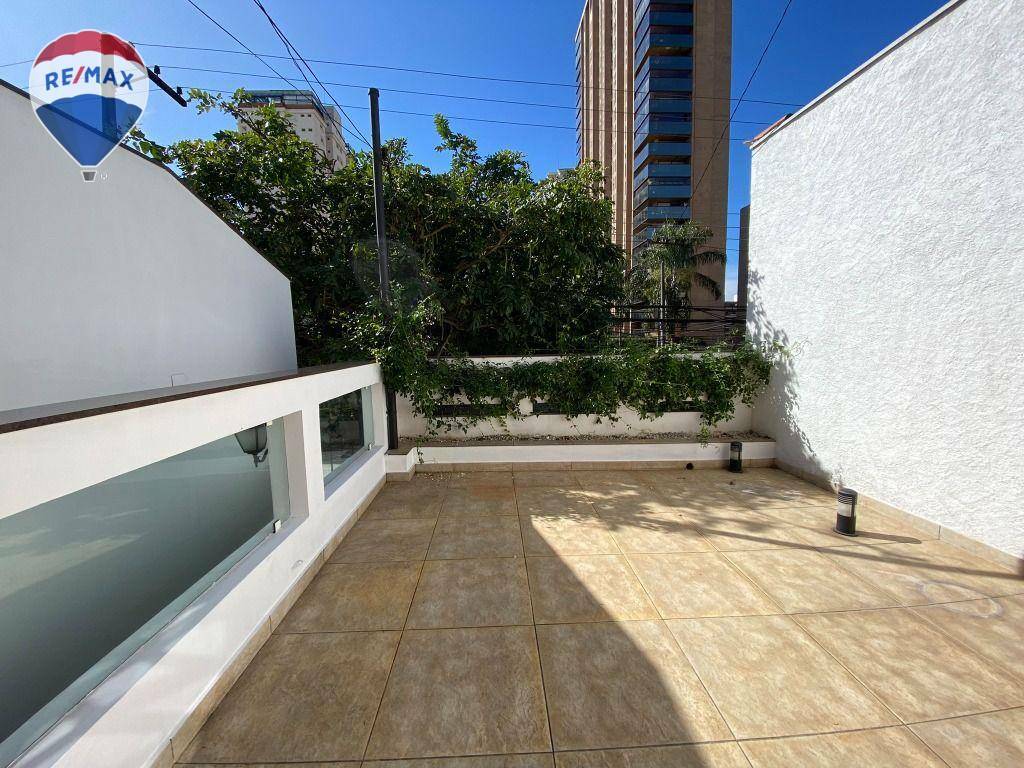 Casa para alugar com 5 quartos, 282m² - Foto 36