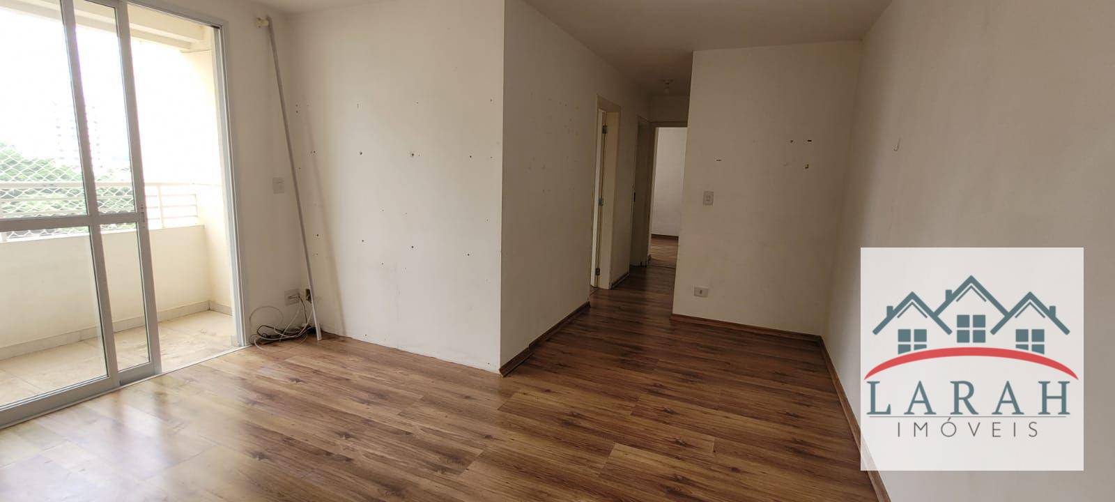 Apartamento à venda com 2 quartos, 67m² - Foto 1