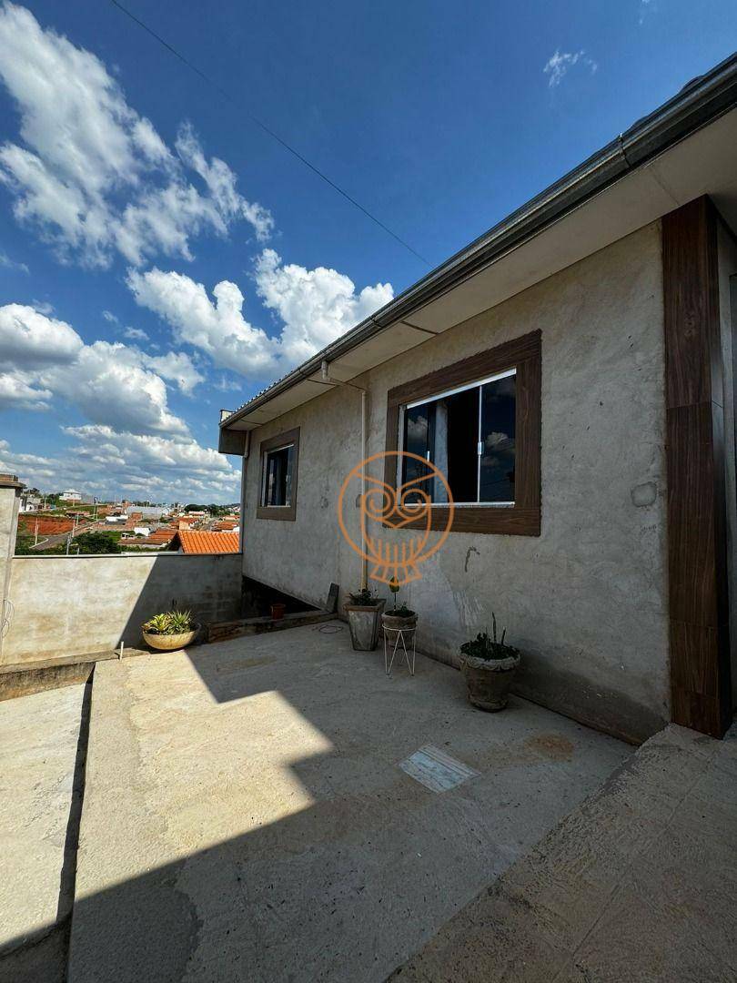 Casa à venda com 1 quarto, 148m² - Foto 1