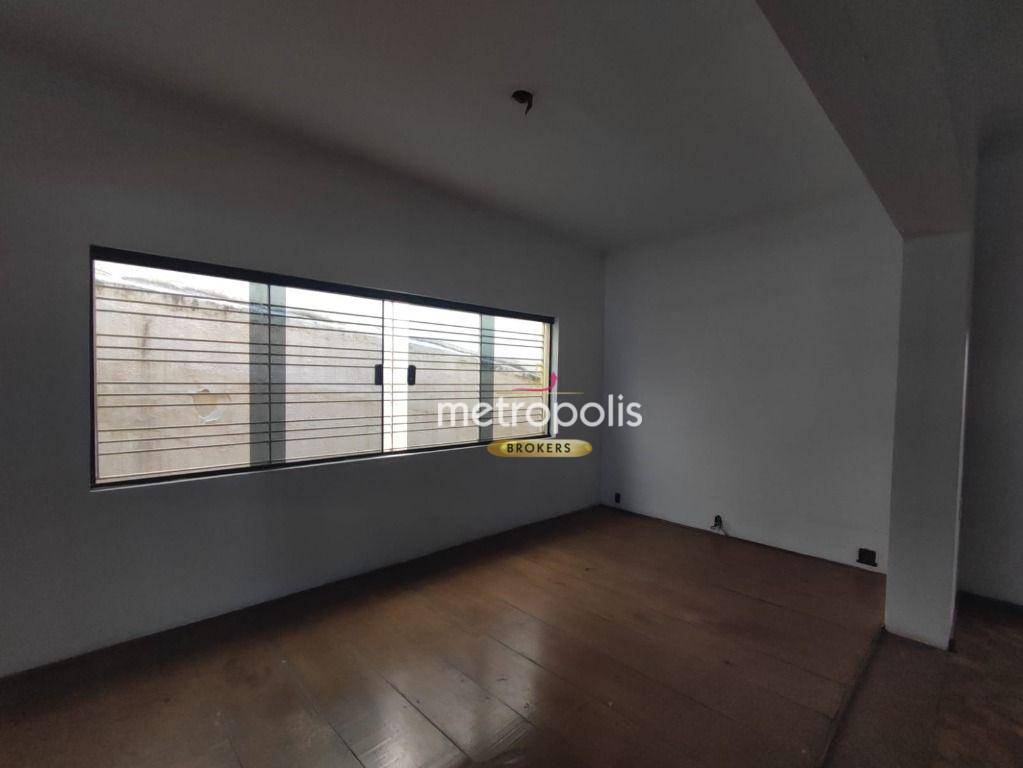 Casa à venda com 3 quartos, 320m² - Foto 2