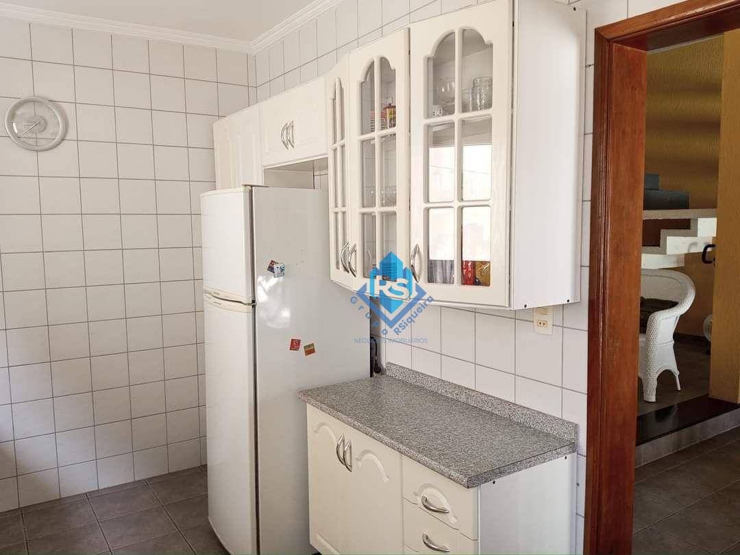 Sobrado à venda com 5 quartos, 224m² - Foto 37