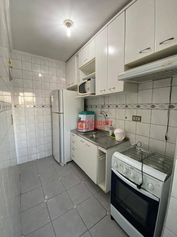 Apartamento para alugar com 1 quarto, 42m² - Foto 10