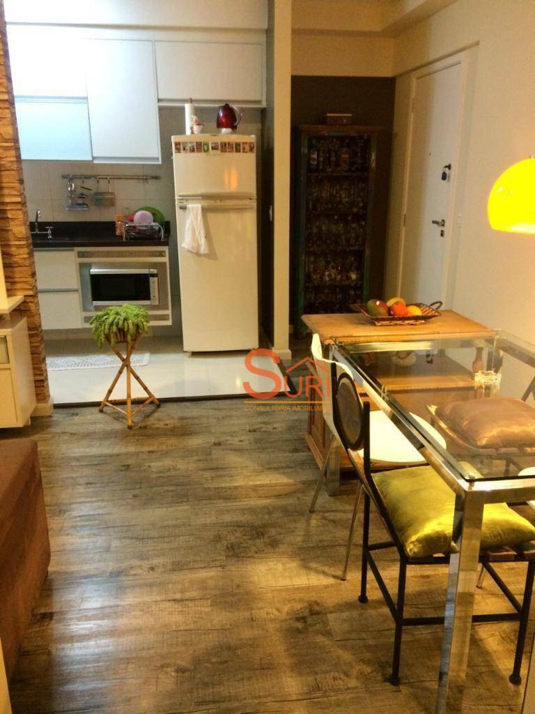 Apartamento à venda com 2 quartos, 65m² - Foto 4