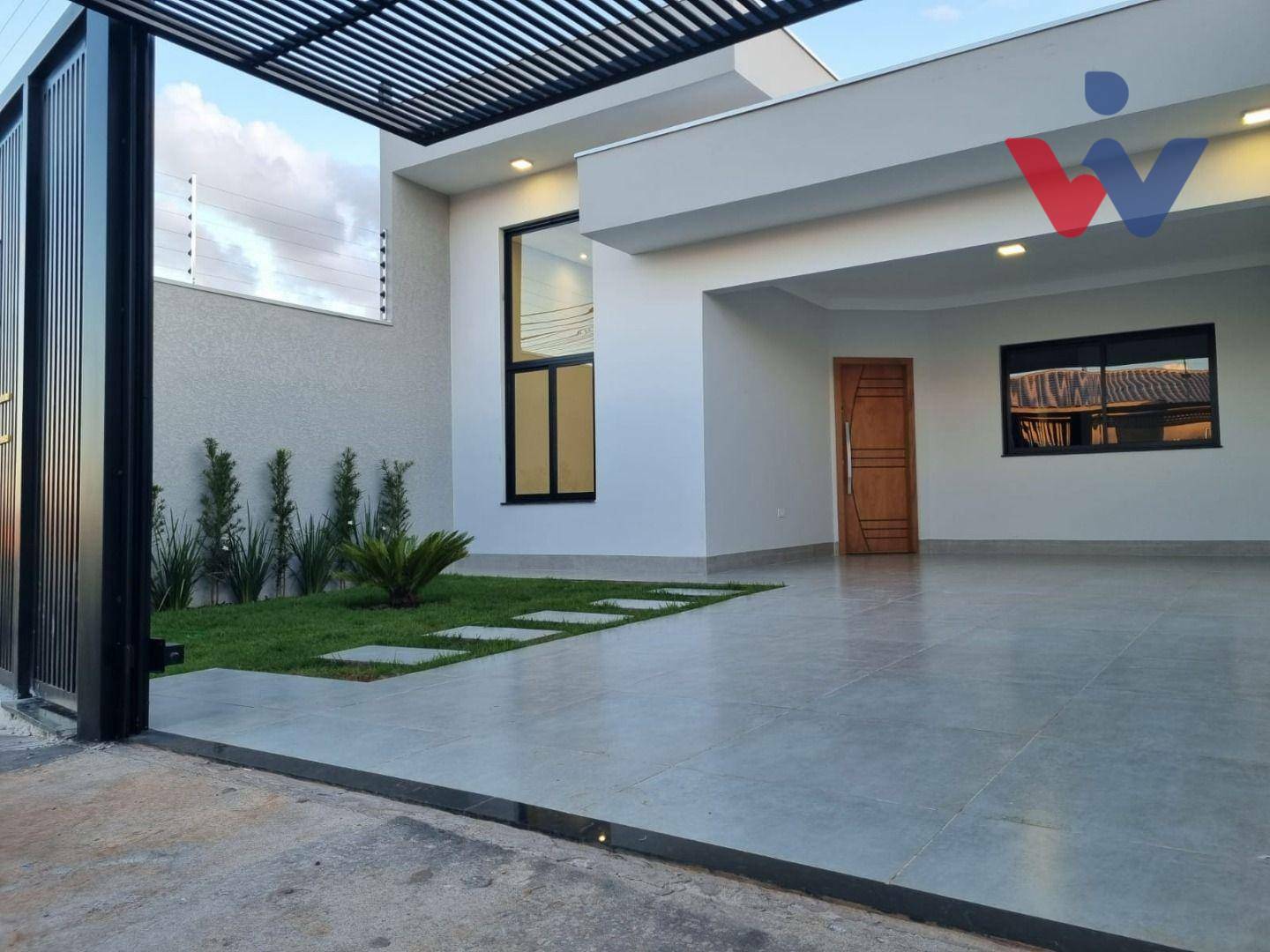 Casa à venda com 3 quartos, 140m² - Foto 1