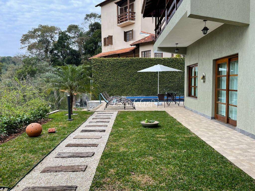 Casa de Condomínio à venda com 3 quartos, 448m² - Foto 47