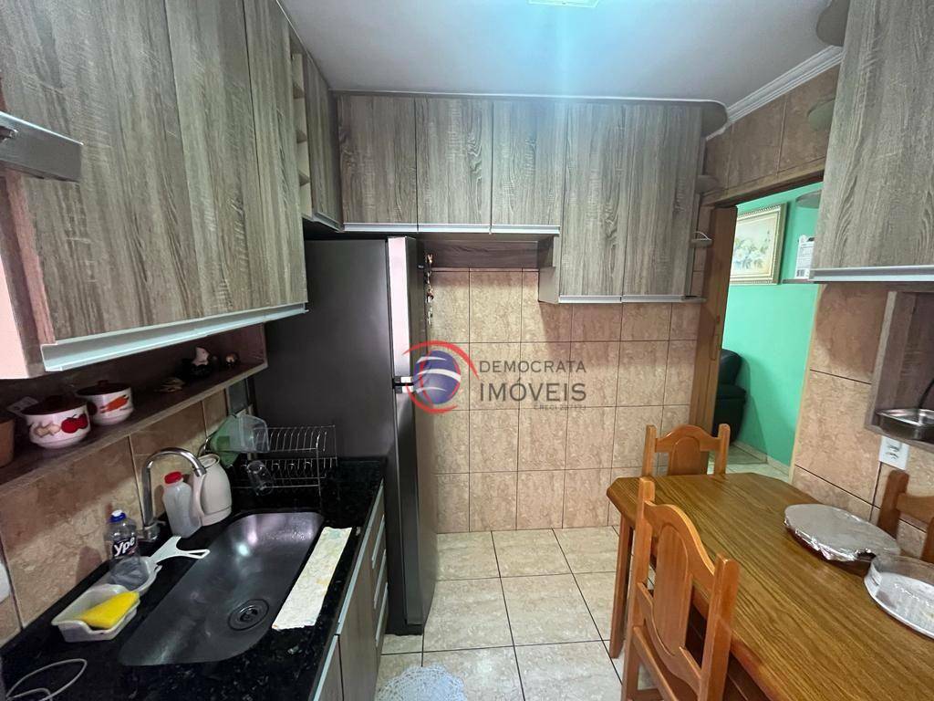 Apartamento à venda com 2 quartos, 56m² - Foto 12