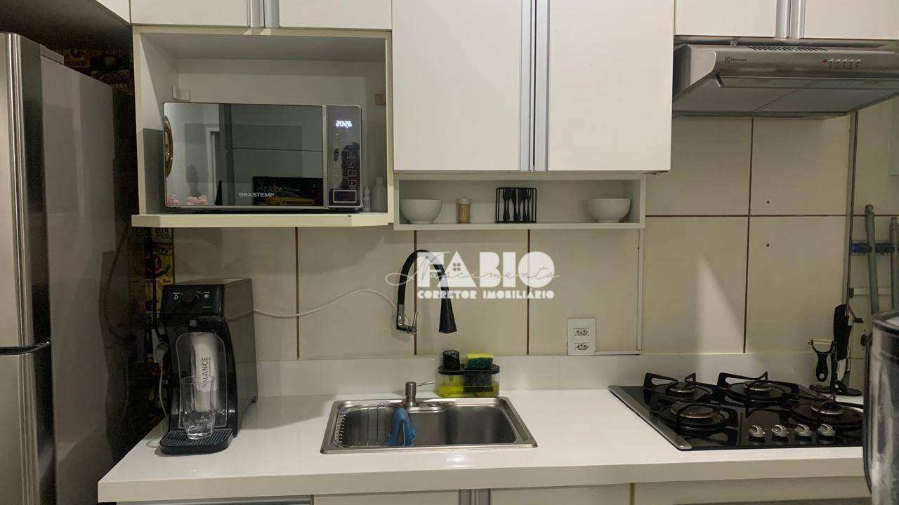 Apartamento à venda com 2 quartos, 45m² - Foto 2