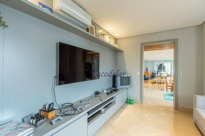 Apartamento à venda com 3 quartos, 252m² - Foto 23