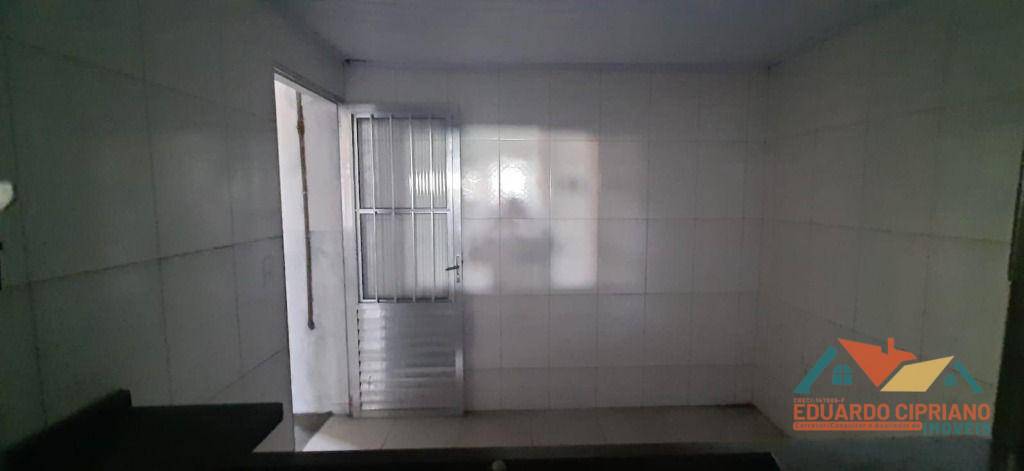 Depósito-Galpão-Armazém à venda e aluguel, 1200m² - Foto 12