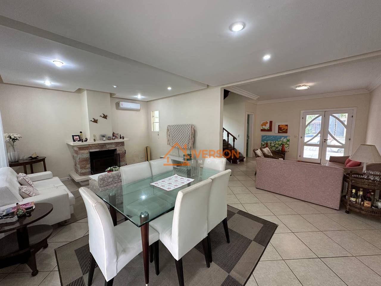 Sobrado, 5 quartos, 286 m² - Foto 4