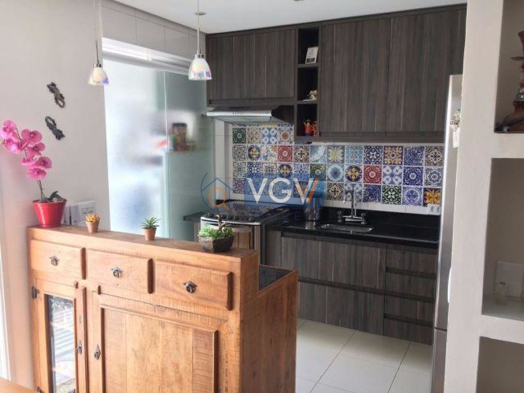 Apartamento à venda com 2 quartos, 62m² - Foto 14