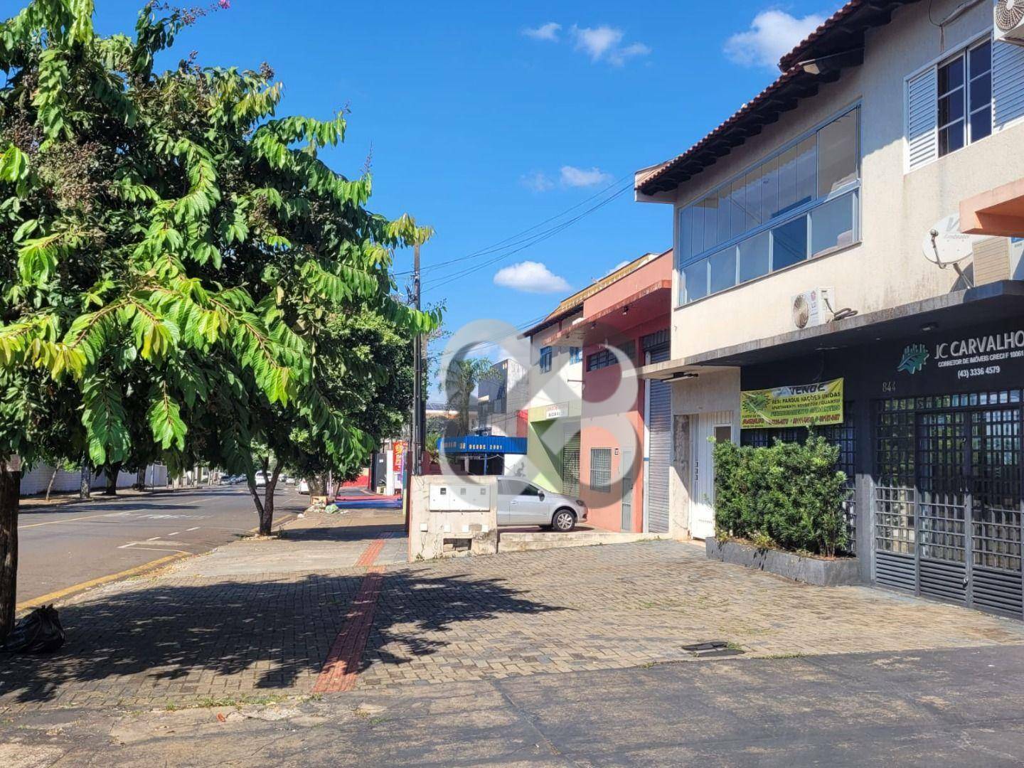 Sobrado à venda com 3 quartos, 310m² - Foto 2