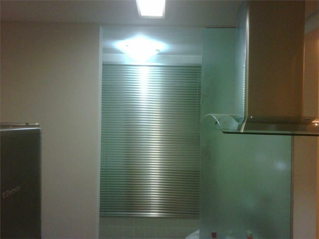 Apartamento à venda com 1 quarto, 52m² - Foto 2