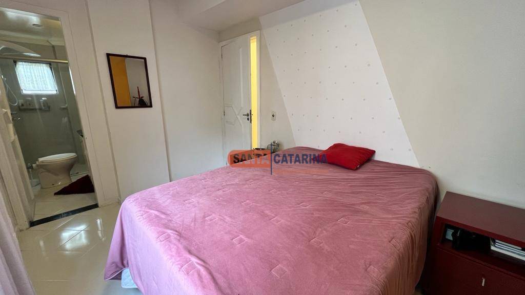 Apartamento à venda com 3 quartos, 131m² - Foto 12