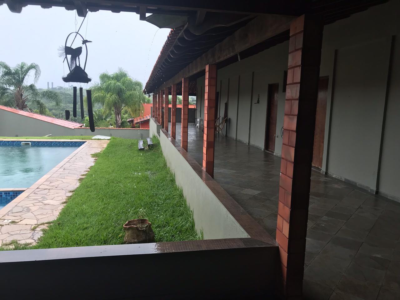 Casa de Condomínio à venda com 5 quartos, 600m² - Foto 1