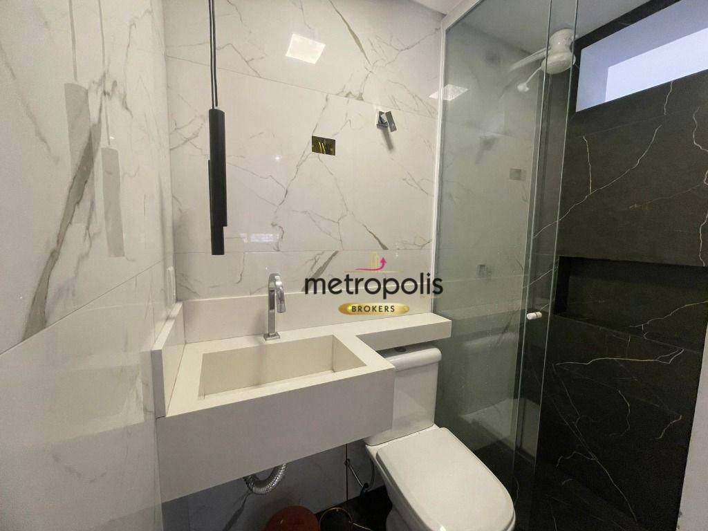 Casa para alugar com 2 quartos, 150m² - Foto 16