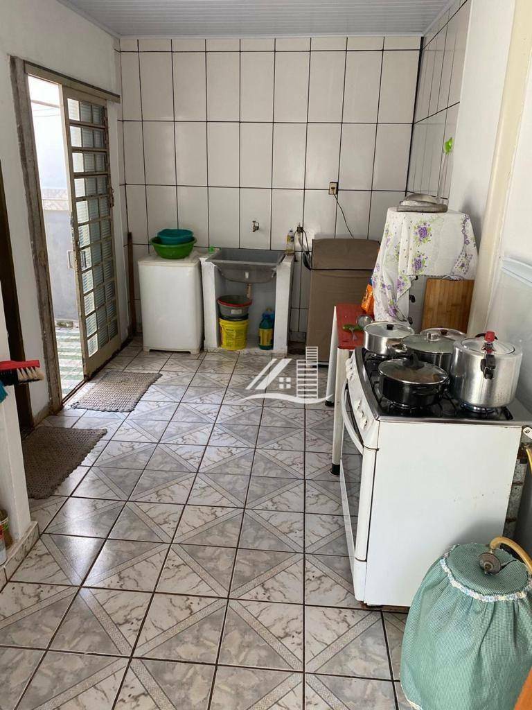 Casa à venda com 2 quartos, 143m² - Foto 18