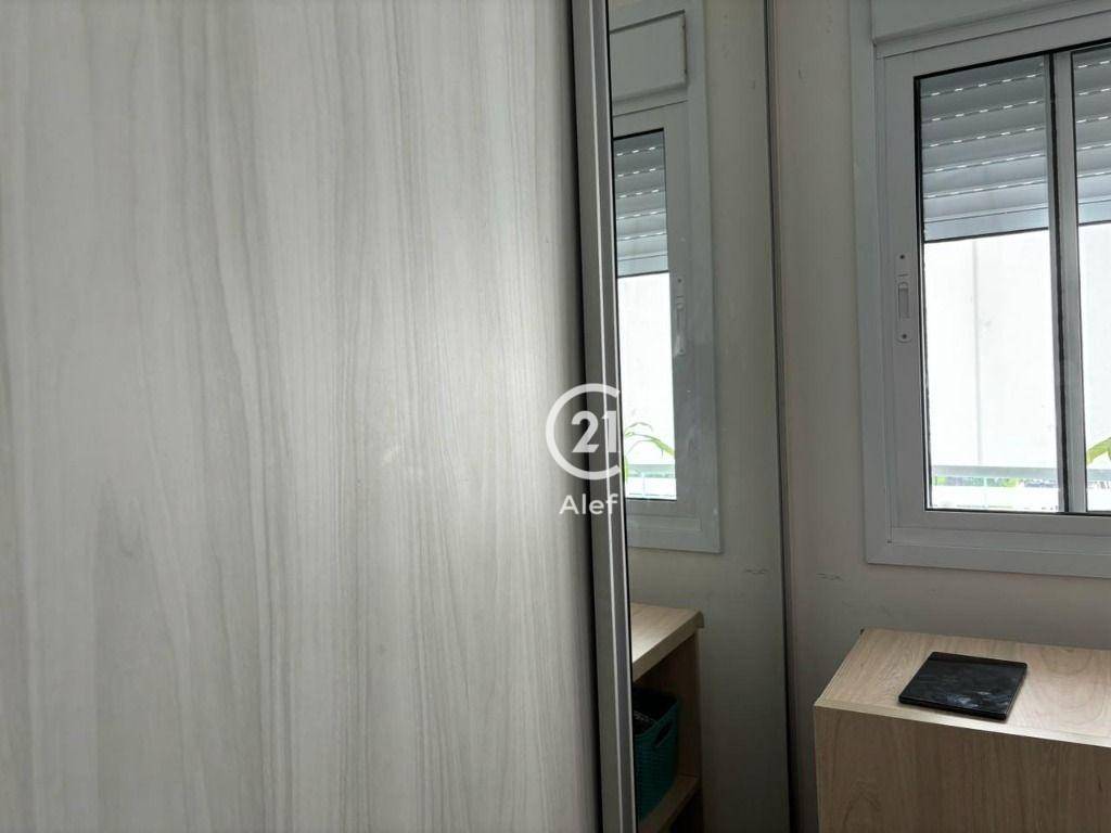 Apartamento à venda com 2 quartos, 62m² - Foto 19