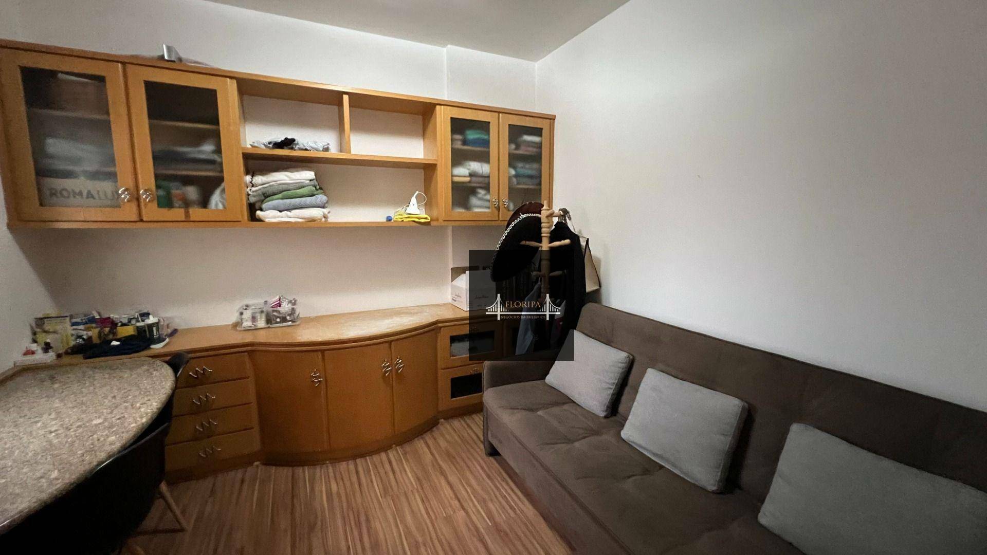 Apartamento à venda com 4 quartos, 143m² - Foto 14