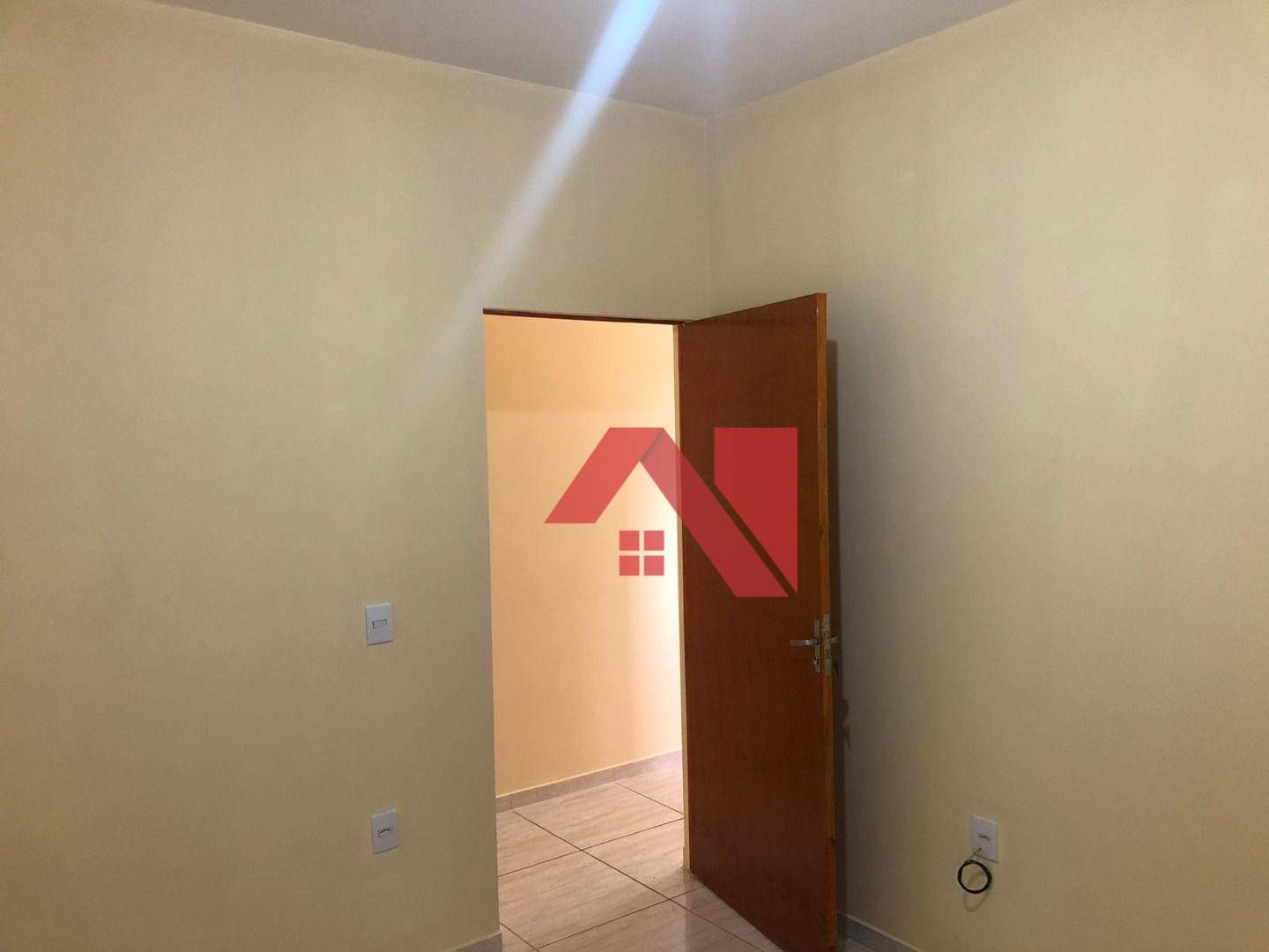 Casa à venda com 2 quartos, 80m² - Foto 5