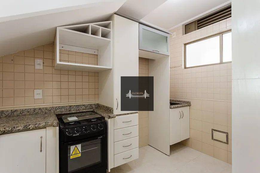 Apartamento à venda com 2 quartos, 81m² - Foto 9