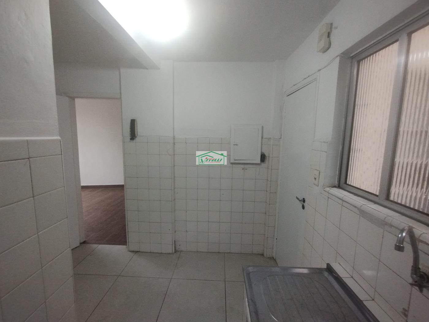 Apartamento para alugar com 1 quarto, 40m² - Foto 11