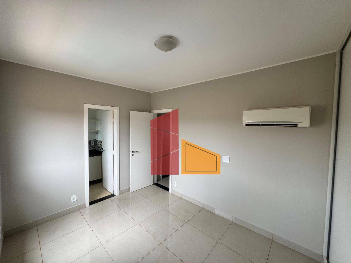 Apartamento à venda com 3 quartos, 100m² - Foto 1