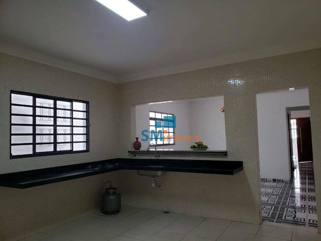 Sobrado à venda com 5 quartos, 220m² - Foto 36