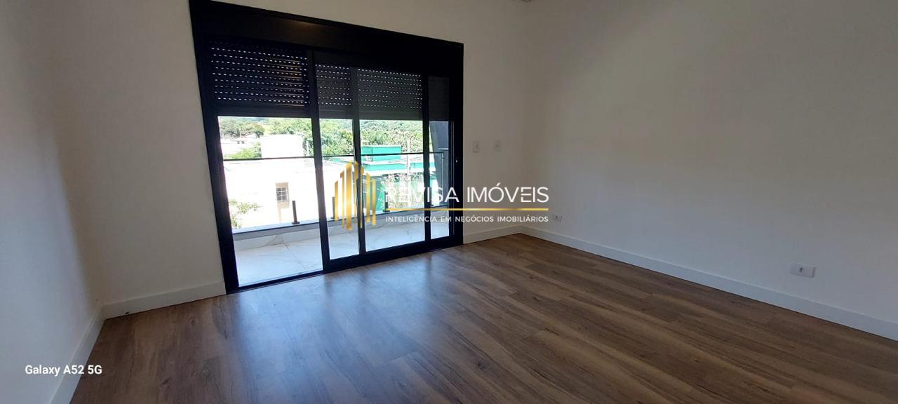 Casa de Condomínio à venda com 4 quartos, 316m² - Foto 9