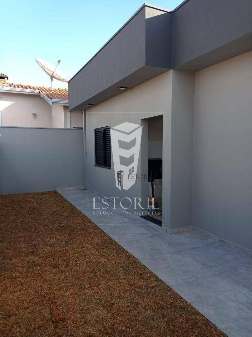 Casa à venda com 3 quartos, 140m² - Foto 3