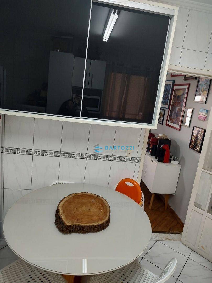 Apartamento à venda com 3 quartos, 96m² - Foto 17