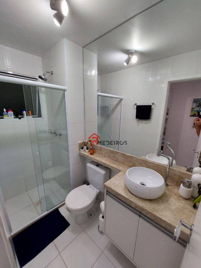 Apartamento à venda com 2 quartos, 64m² - Foto 18