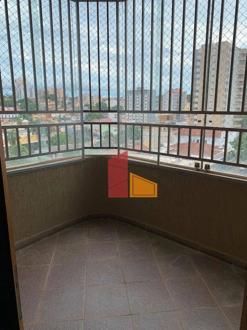 Apartamento à venda com 4 quartos, 195m² - Foto 9