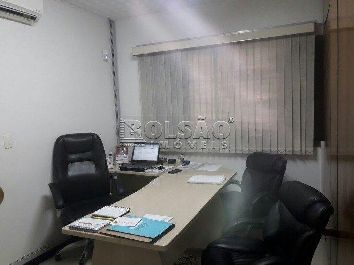 Sobrado à venda com 3 quartos, 210m² - Foto 11