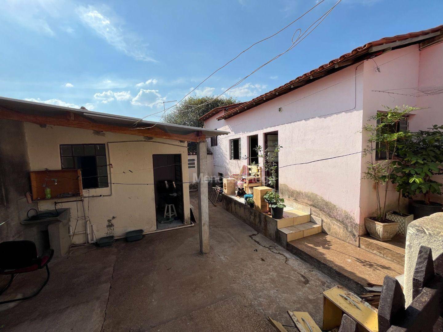 Casa à venda com 2 quartos, 184m² - Foto 10