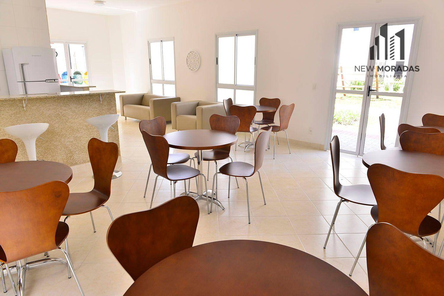 Apartamento à venda com 2 quartos, 56m² - Foto 17