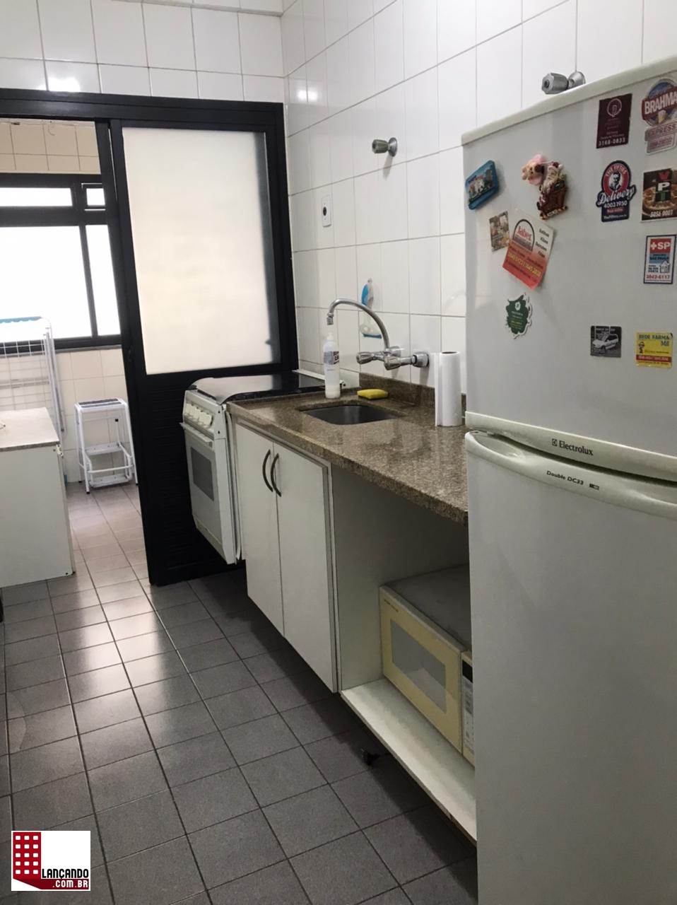 Apartamento à venda com 2 quartos, 67m² - Foto 10