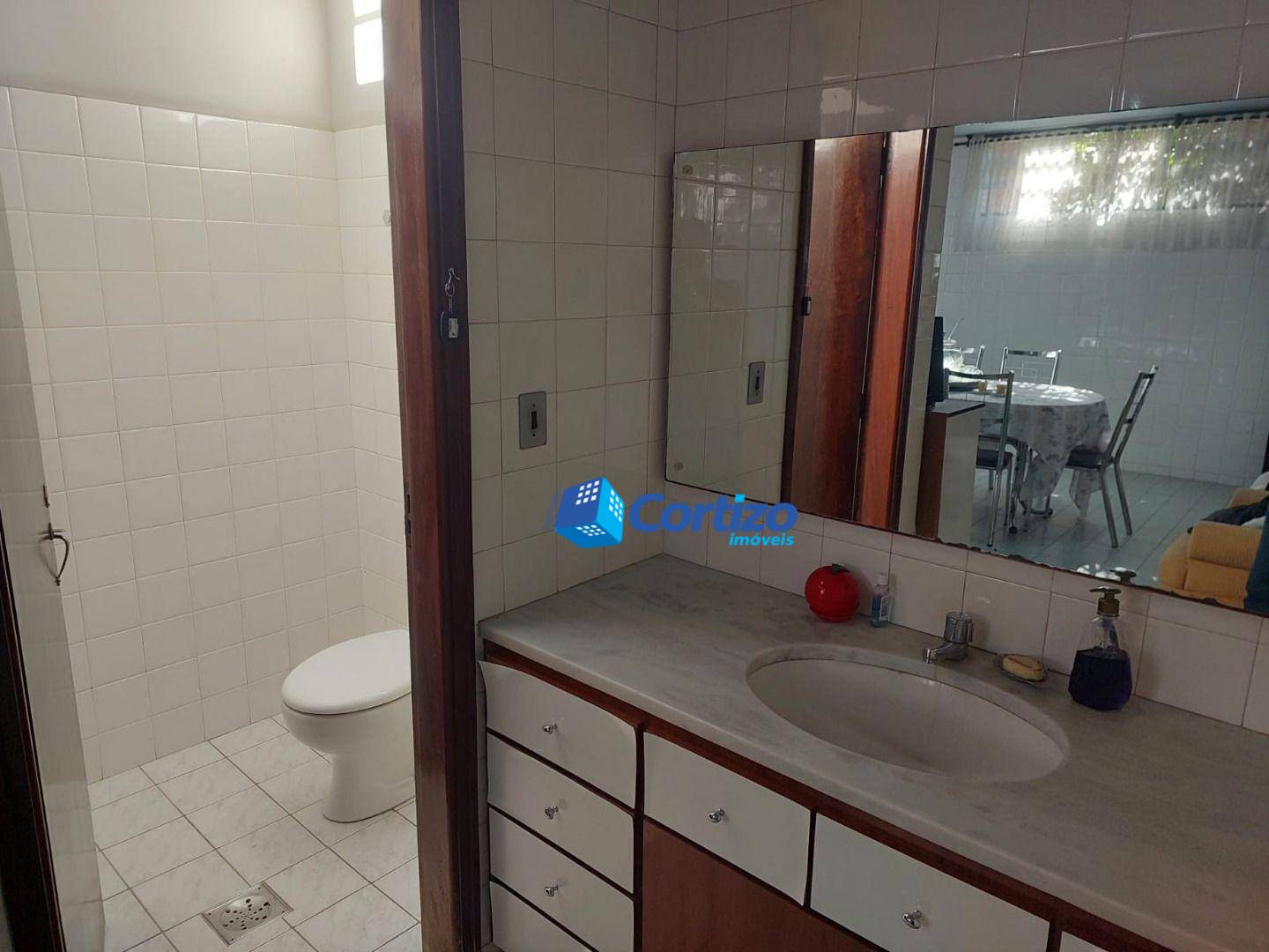 Casa, 3 quartos, 341 m² - Foto 11