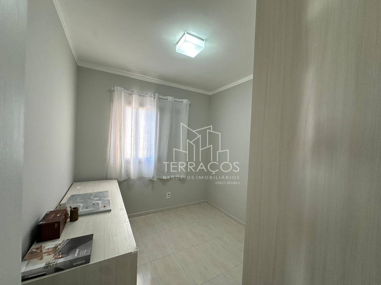 Apartamento para alugar com 3 quartos, 87m² - Foto 18