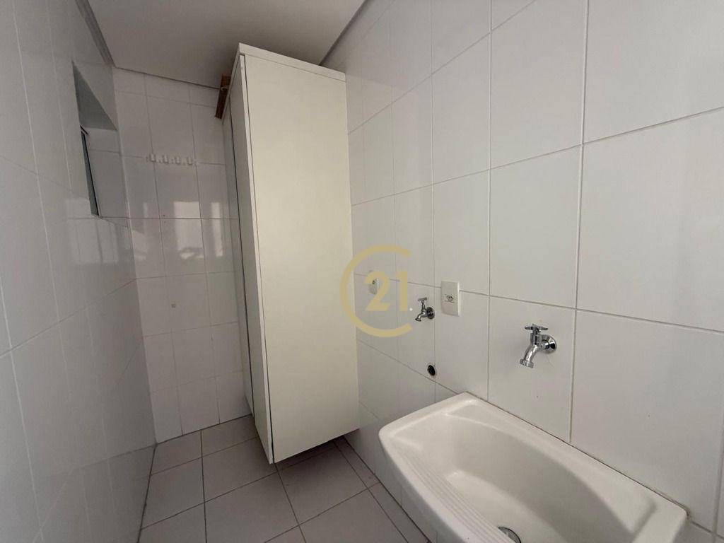Apartamento para alugar com 3 quartos, 81m² - Foto 6
