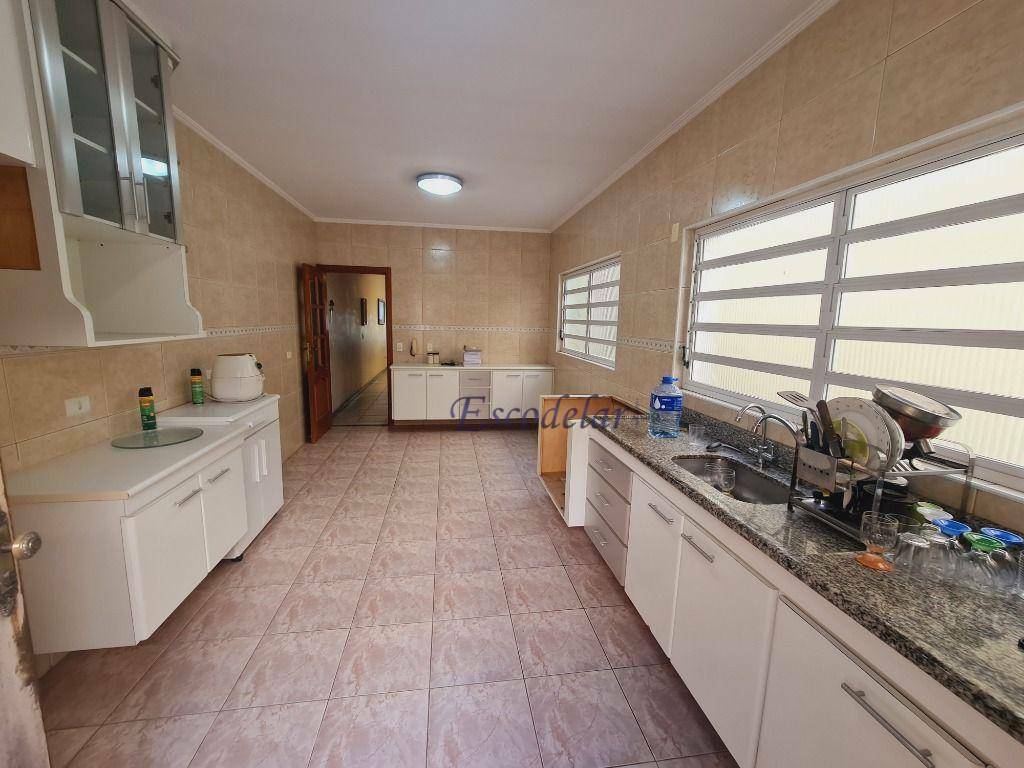 Sobrado à venda com 3 quartos, 210m² - Foto 8