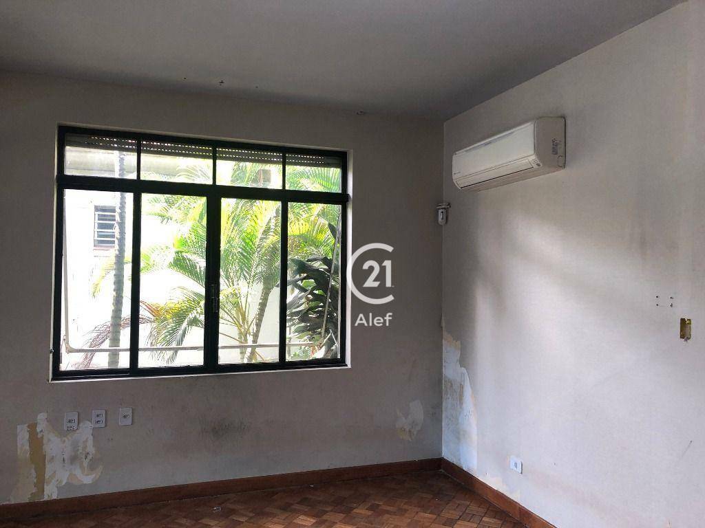 Casa para alugar com 6 quartos, 400m² - Foto 10