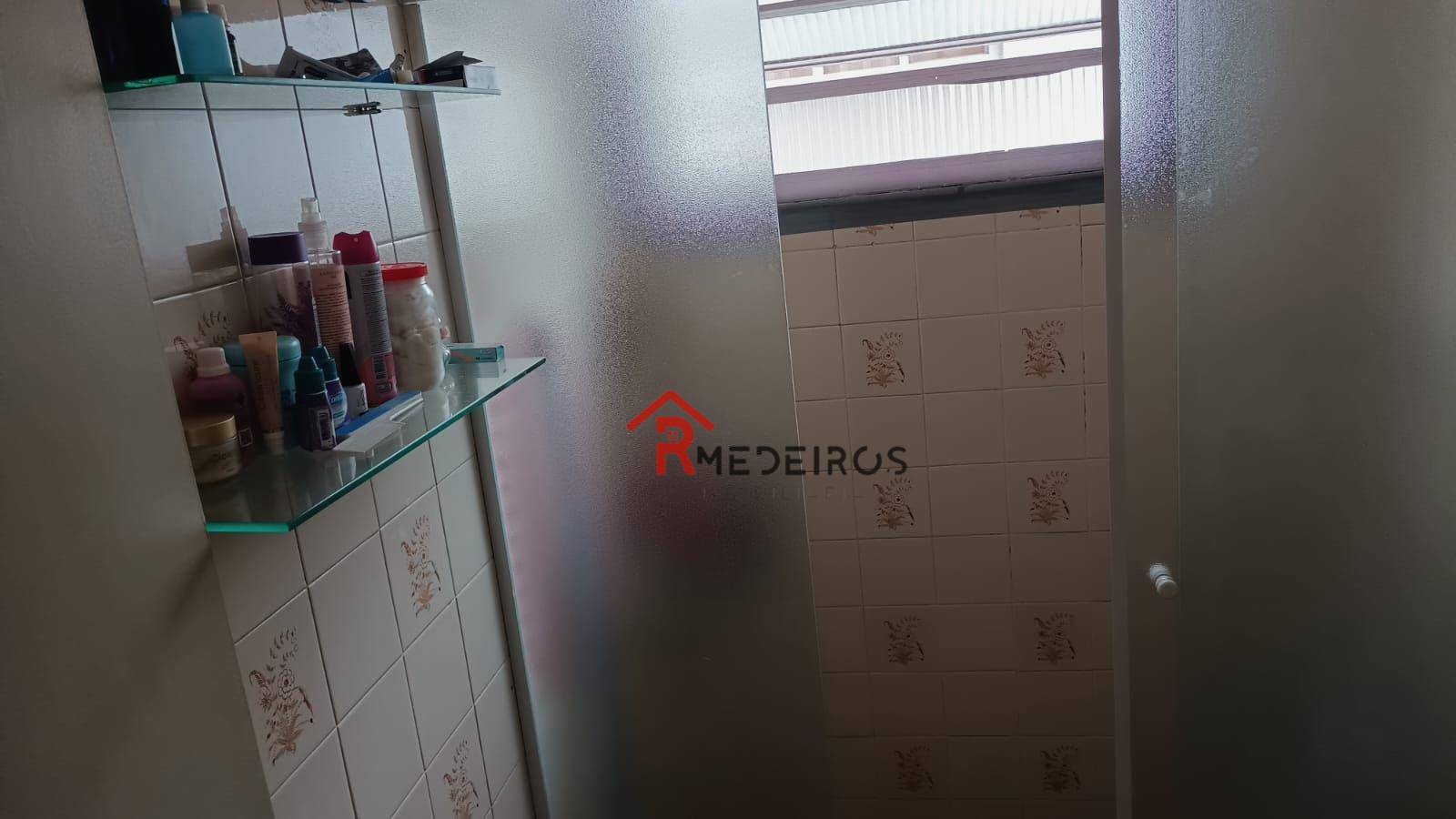 Apartamento à venda com 1 quarto, 43m² - Foto 16